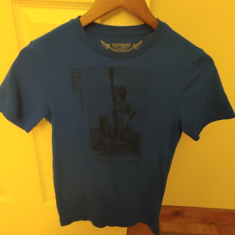 Old School Express Men's T-Shirt. Statue of Liberty. Dark Blue w/ Black Text XXS